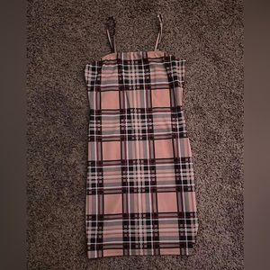 Small bodycon plaid dress